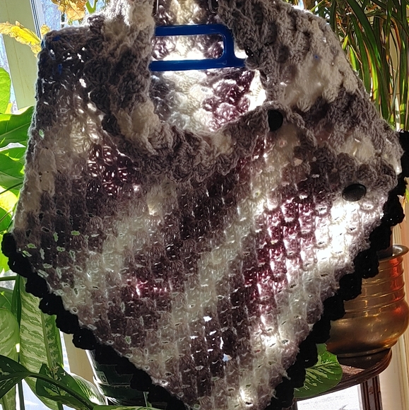 Cowl/Scarf - Picture 2 of 4